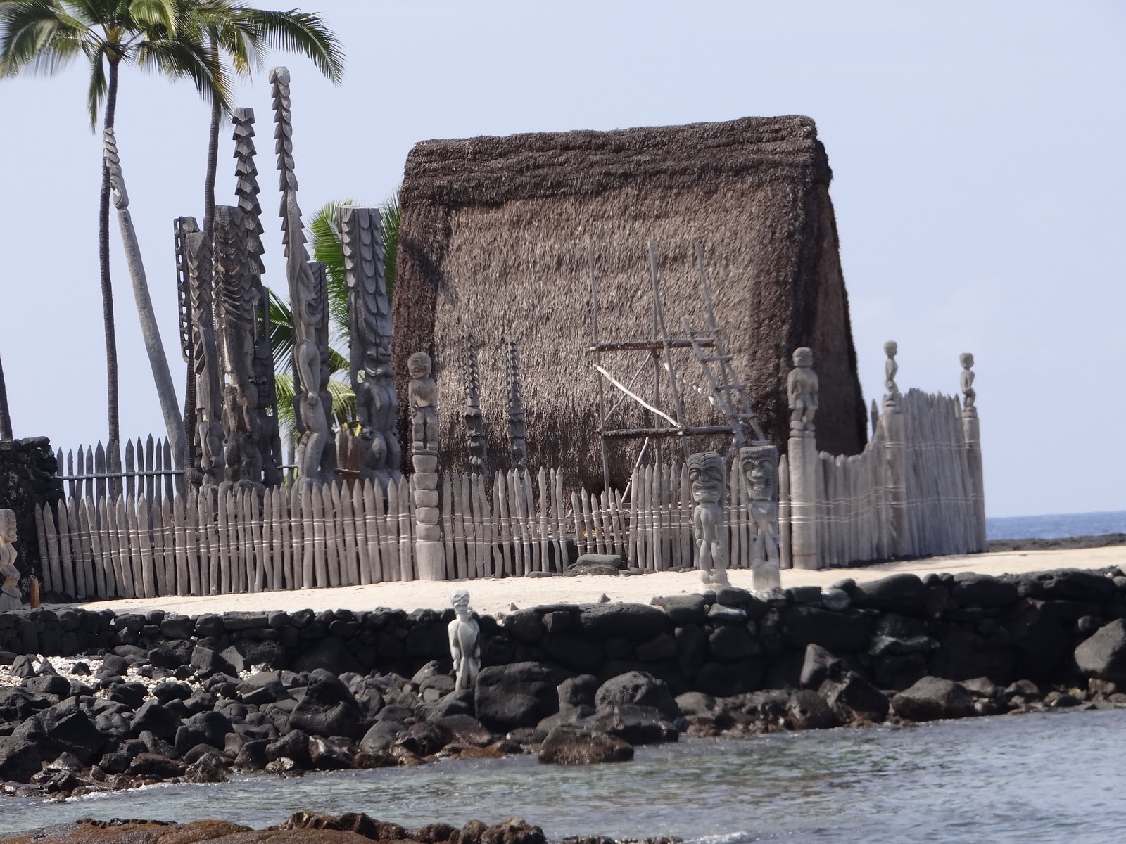 THE END The Big Island Pu'uhonua O Honaunau (Place of Refuge)